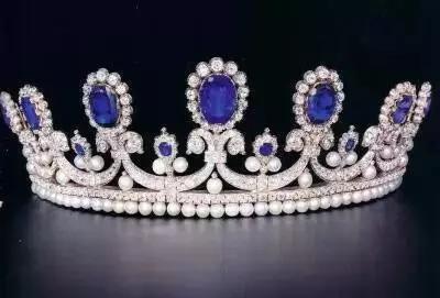 七 阿美丽亚王后蓝宝石王冠