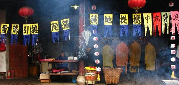 中国有哪些鬼节,有哪些传统呢?