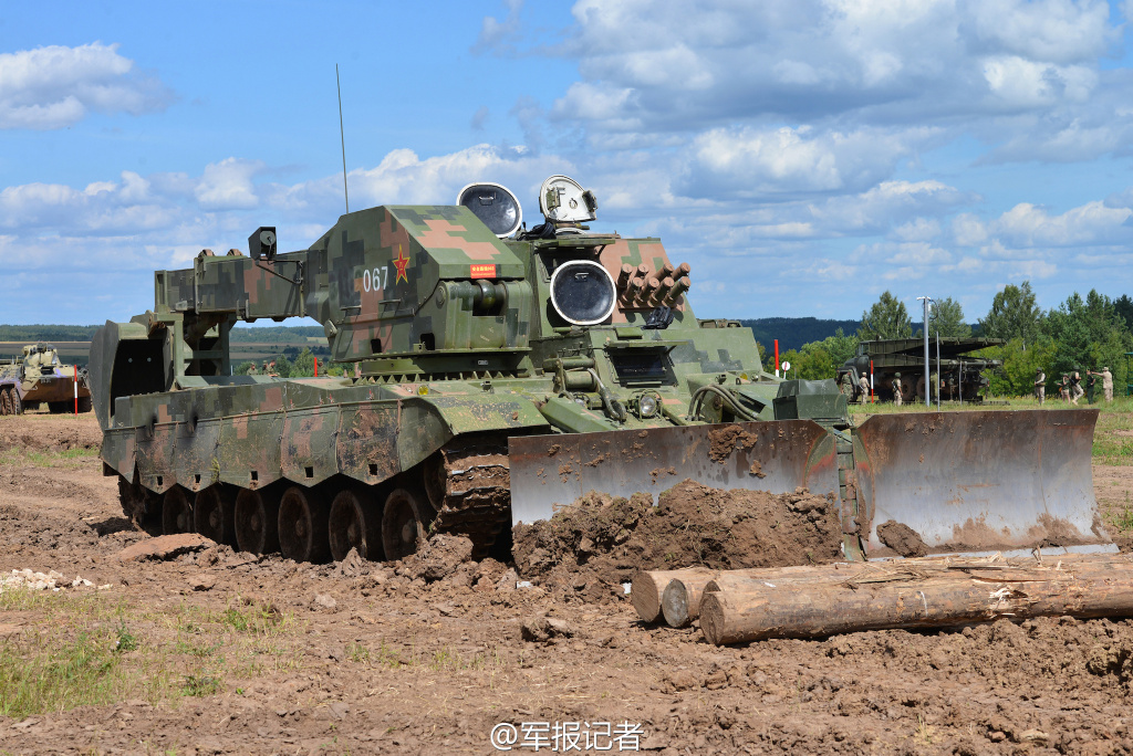 "安全路线"中国工兵夺第二(1/16(组图)