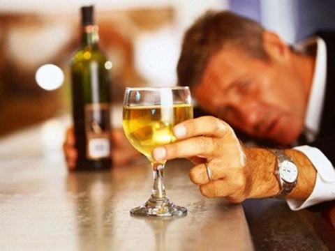 喝酒对糖尿病的危害具体有哪些?