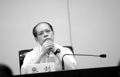 张剑在发布会上。