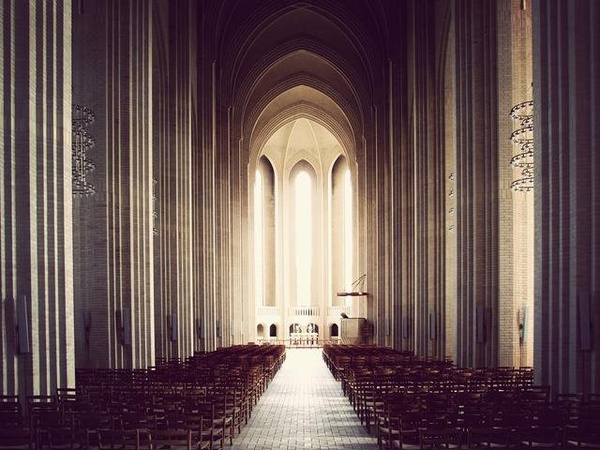 追寻天堂之路——世界9大唯美教堂