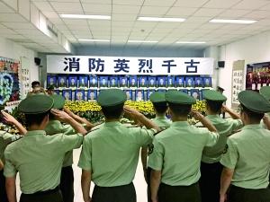 天津爆炸19岁消防员牺牲生前主动要求去战斗班