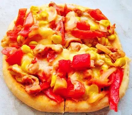 最简单的做披萨的做法_披萨怎么做 自制披萨的做法