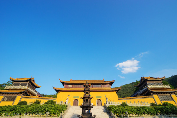 夕照磬山崇恩寺