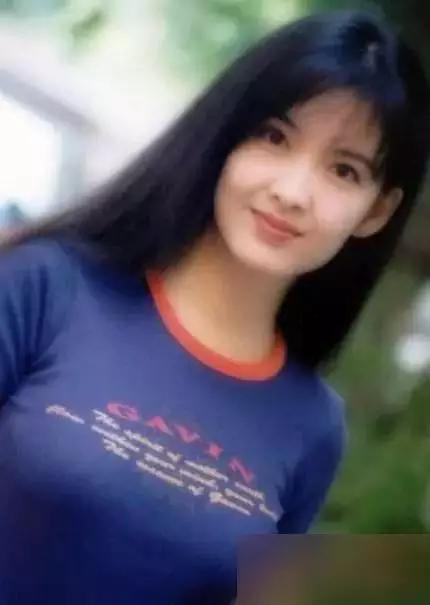 杜淳女朋友这人比陈皮阿四都不如