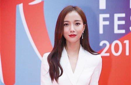 林婉霞盛英豪《陌上人如玉》掉落清新剧照宜阳学院开学在