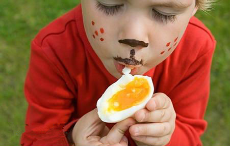 宝宝吃鸡蛋的学问 鸡蛋的哪种吃法最健康?
