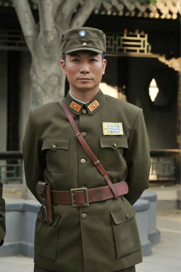 腾讯娱乐讯 近日,由著名导演陈立军执导,青年演员和龙主演的年代大