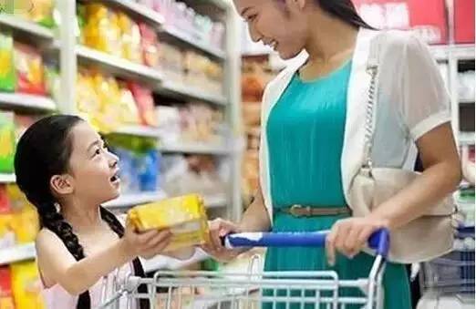 带孩子逛超市,别忘了教给他这5种知识!