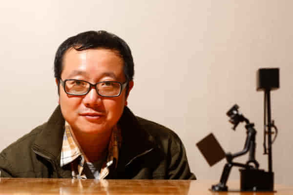 刘慈欣三体首夺科幻界诺贝尔雨果奖