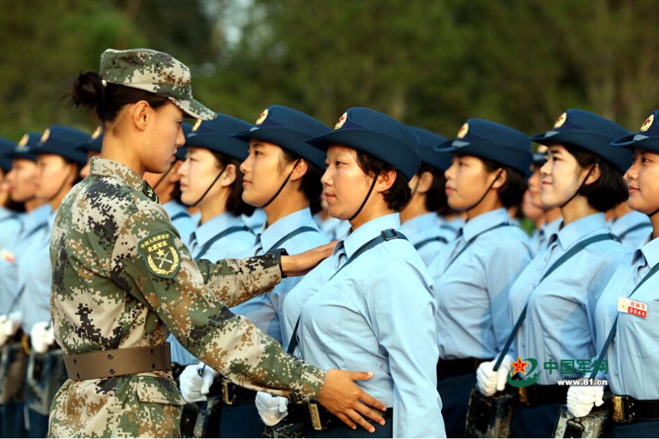 探访抗战阅兵唯一女兵方队(组图)