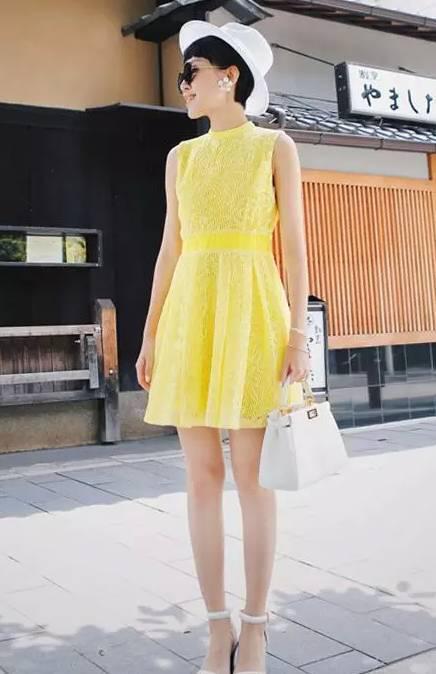 【3】黄色蕾丝裙 一字扣凉鞋