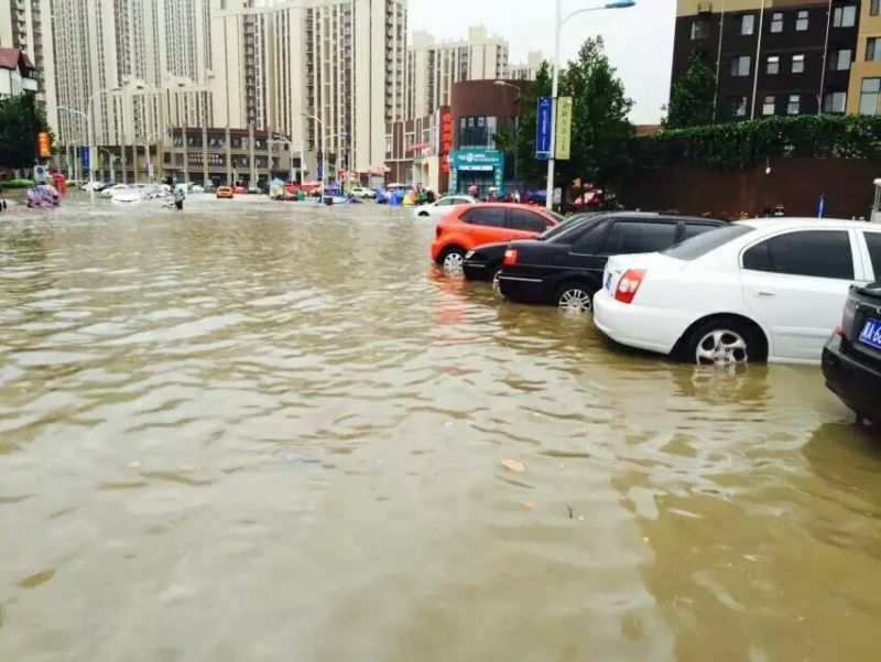 河北发布暴雨黄色预警 石家庄多个路段出现积水(组图,河北暴雨黄色