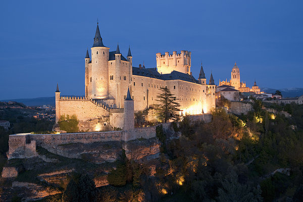 西班牙塞戈维亚:白雪公主的童话城堡