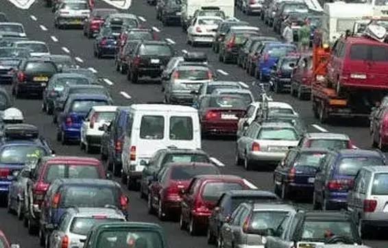 让全世界都心塞的超级大堵车 看完神清气爽