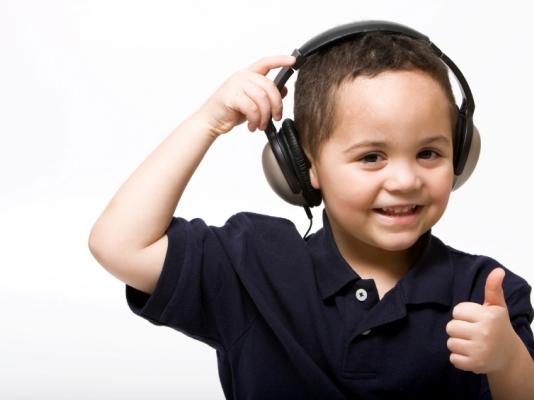 建立听力损失正确认知 勿让听损侵蚀生活品质