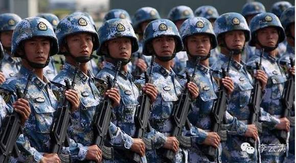 海军陆战队作战服 下面我们来一点轻松的!