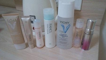 1,vichy(薇姿 aera mineral bb light 清透保湿矿物bb霜spf20