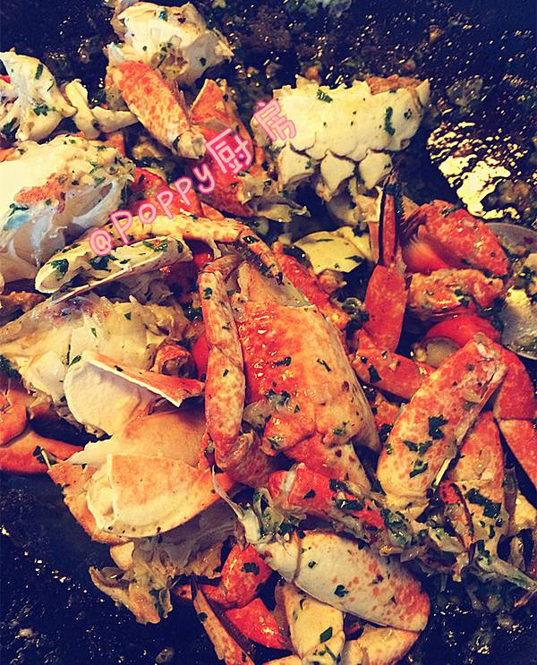 前米其林星级餐厅厨师教你做螃蟹,蒜香味嘎嘣