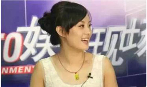 孙俪玩貔貅爱不释手李嘉诚与貔貅缘分不浅