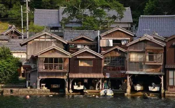带着地图介绍十座日本唯美小镇