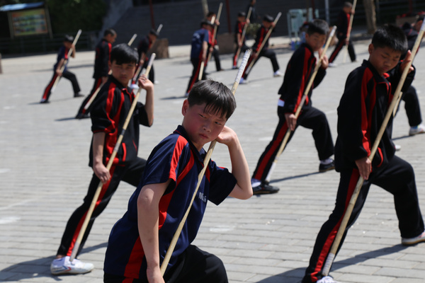 嵩山少林寺武术学校-练武既练力还练气