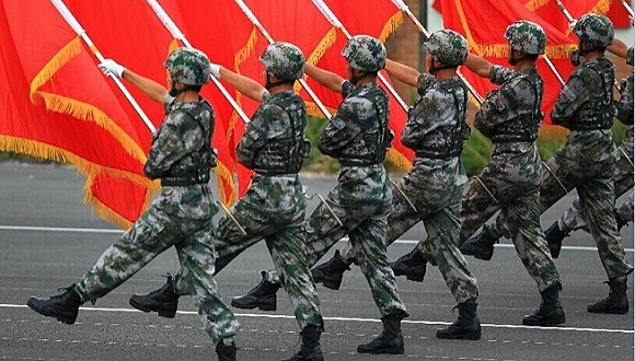 9月3日的阅兵式上，习近平宣布中国将裁军三十万，这意味着这支230万人的军队规模将瘦身超过13%，堪称近二十年裁军额度最大的一次。