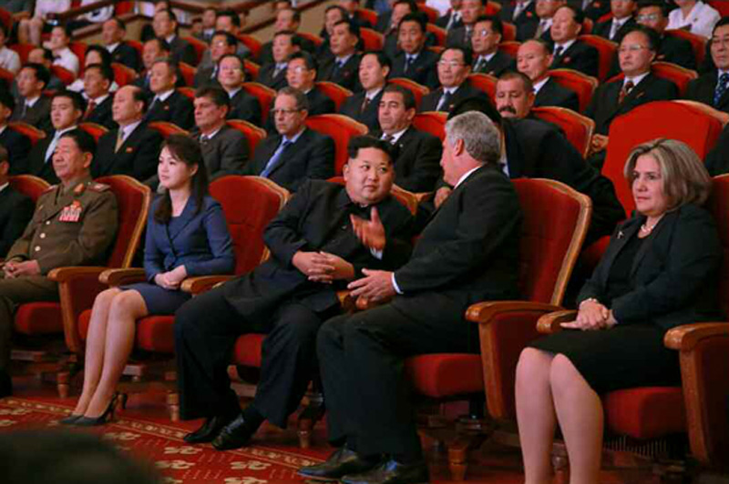 金正恩接见古巴国家代表团 携夫人陪同观看牡丹峰乐团演出(组图)-搜狐滚动