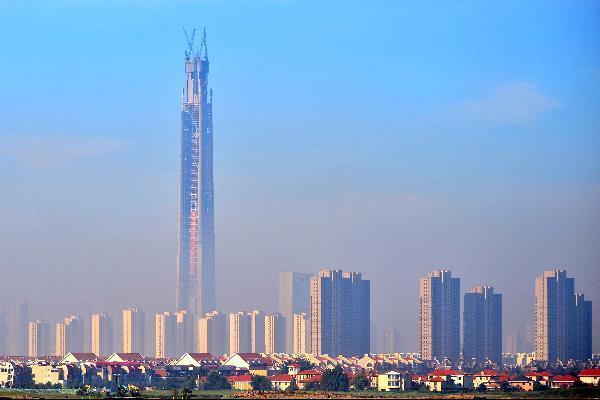 中国第一高楼封顶 位于天津滨海新区