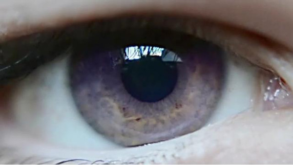 超美"紫罗兰眼睛",一眨眼好像就会把人吸进去啊
