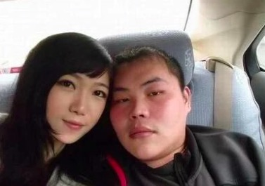 长得丑照样找漂亮女朋友