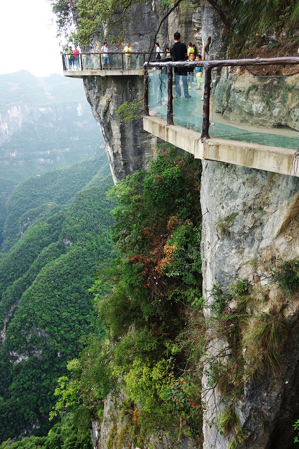 云阳龙缸,风景在缸外