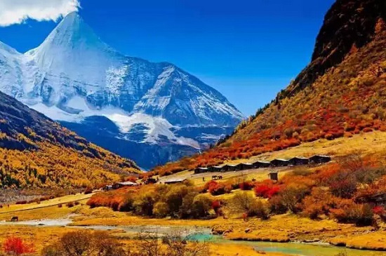 川藏线旅游最佳月份及必去景点