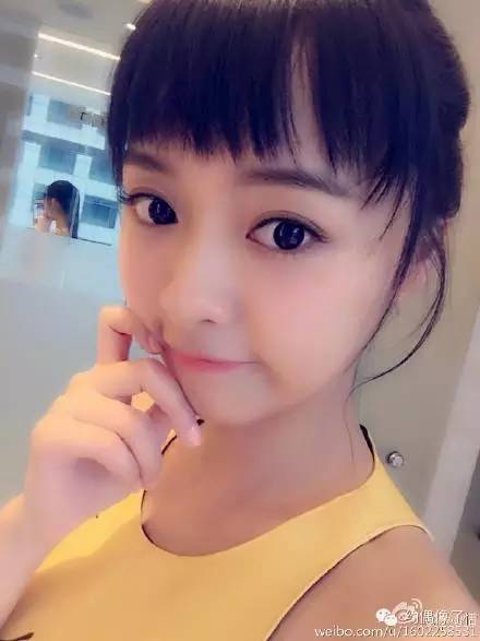 90后萌妹子余心恬,纯净清新有点甜