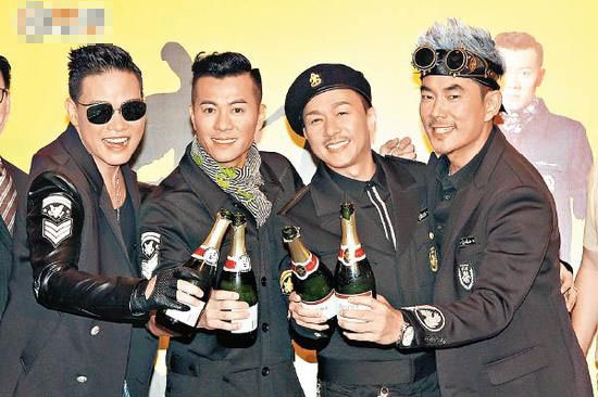 苏永康（左起）、梁汉文、黄家强与任贤齐于11月在红馆开演唱会。