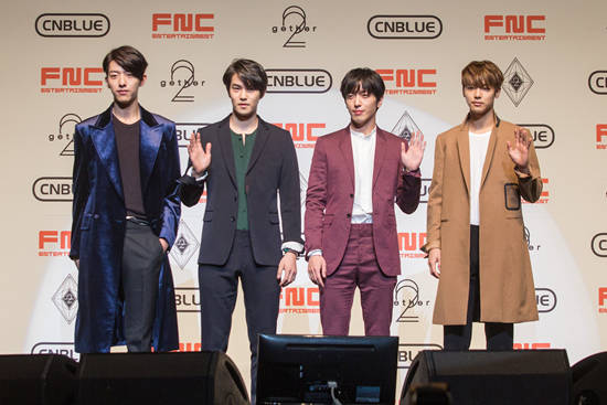 CNBLUE 