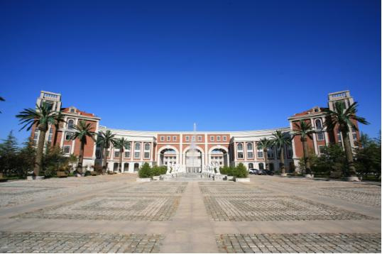 26所美国大学证明青岛墨尔文高中争招优秀生源中学三角函数云集题图片