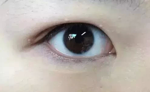 :˫