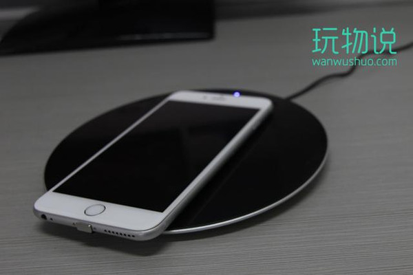 让手机脱离有线充电—moon w7无线智能充电 评测
