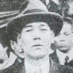 山口春吉