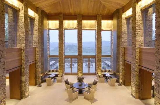 下榻绝美山顶酒店,漫步云端,当一回仙子