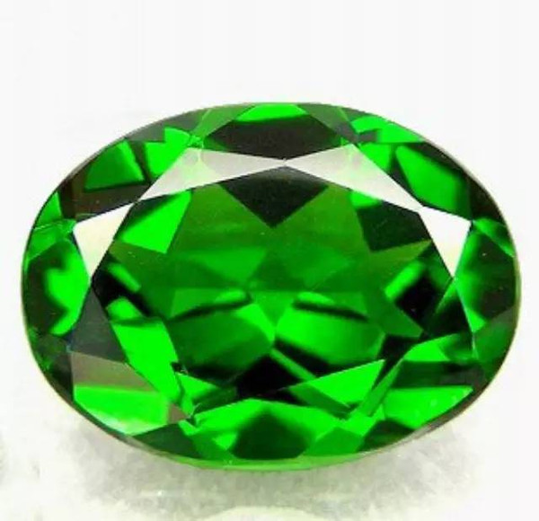 绿色宝石的潜力股---铬透辉石