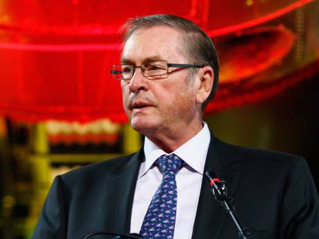 关于英国首相卡梅伦和猪不得不说的故事,你需