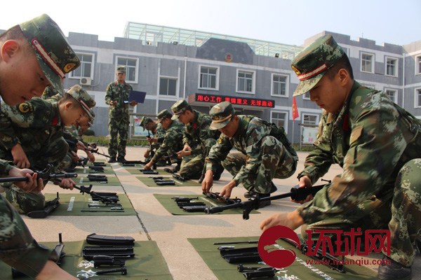 武警北京总队某部中队长袁振掌的责任与担当(组图)