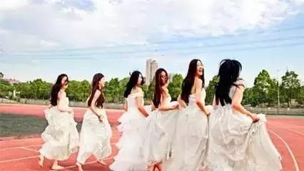 武汉拍婚纱照_在武汉拍婚纱照(3)