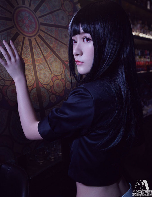 徐娇神还原暗黑风cosplay彰显cos水平