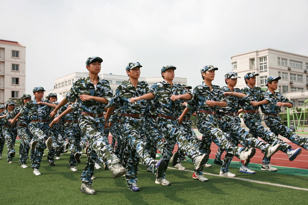 世界各国学生军训大围观!