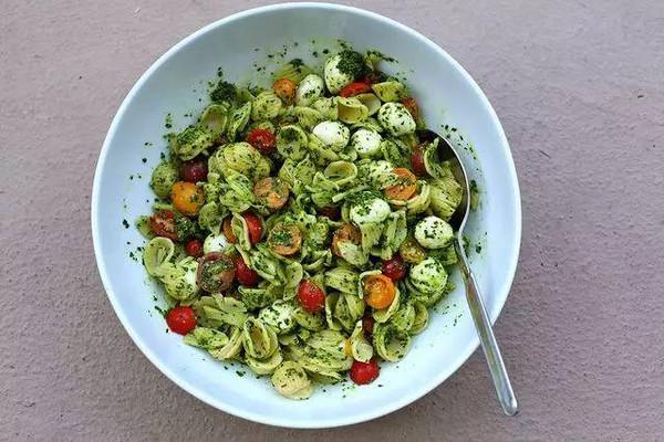 basil pesto pasta 罗勒圈圈面