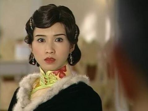 2006年黎姿因饰演《胭脂水粉》中"祝明蕙"一角,获得tvb